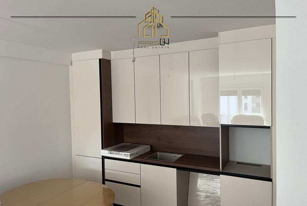 Banesë me qira – Mati 1 4