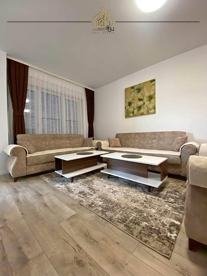 Banesë me qira – Tophane 2