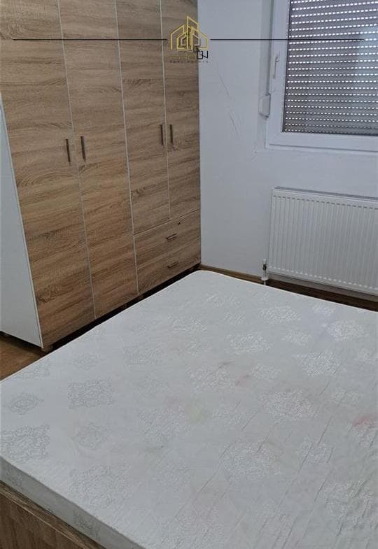 Banesë me qira – Mati 1 4