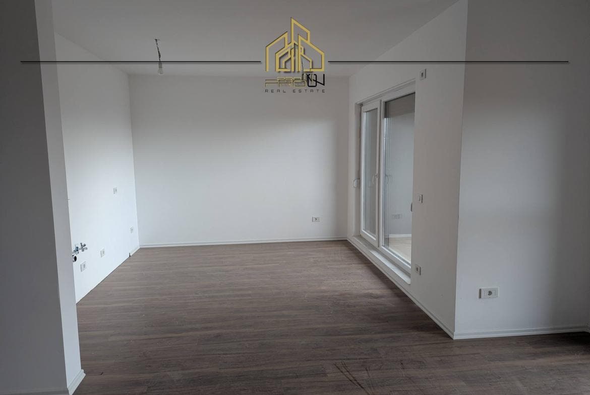 Banesë / Zyre me qira – Mati 1 2