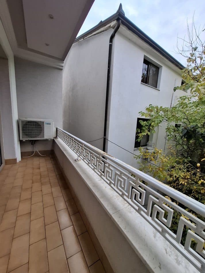 Apartament 3+1+2 Me Qera në Ali Demi, Tregu Elektrik - 800€ | 115 m² 2