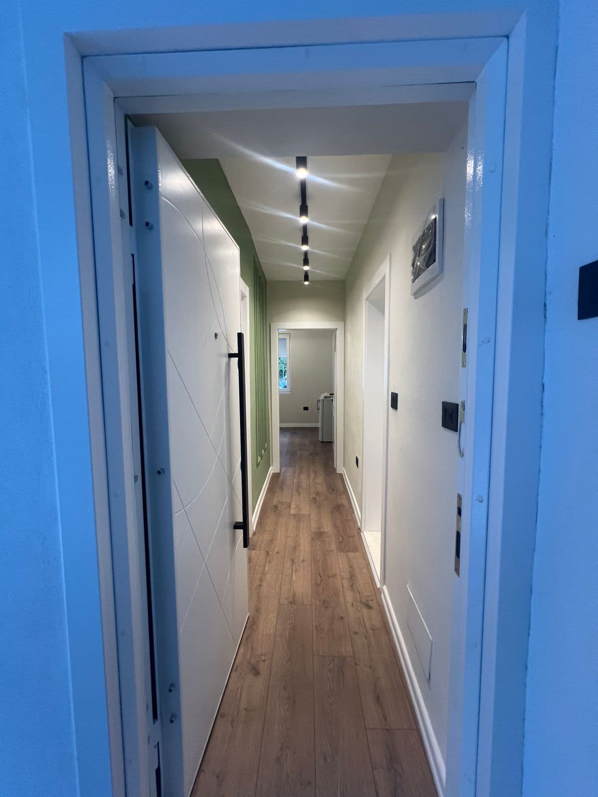 Apartament 1+1 Për Shitje në 21 Dhjetori, Tiranë - 105000€ | 45 m² 3