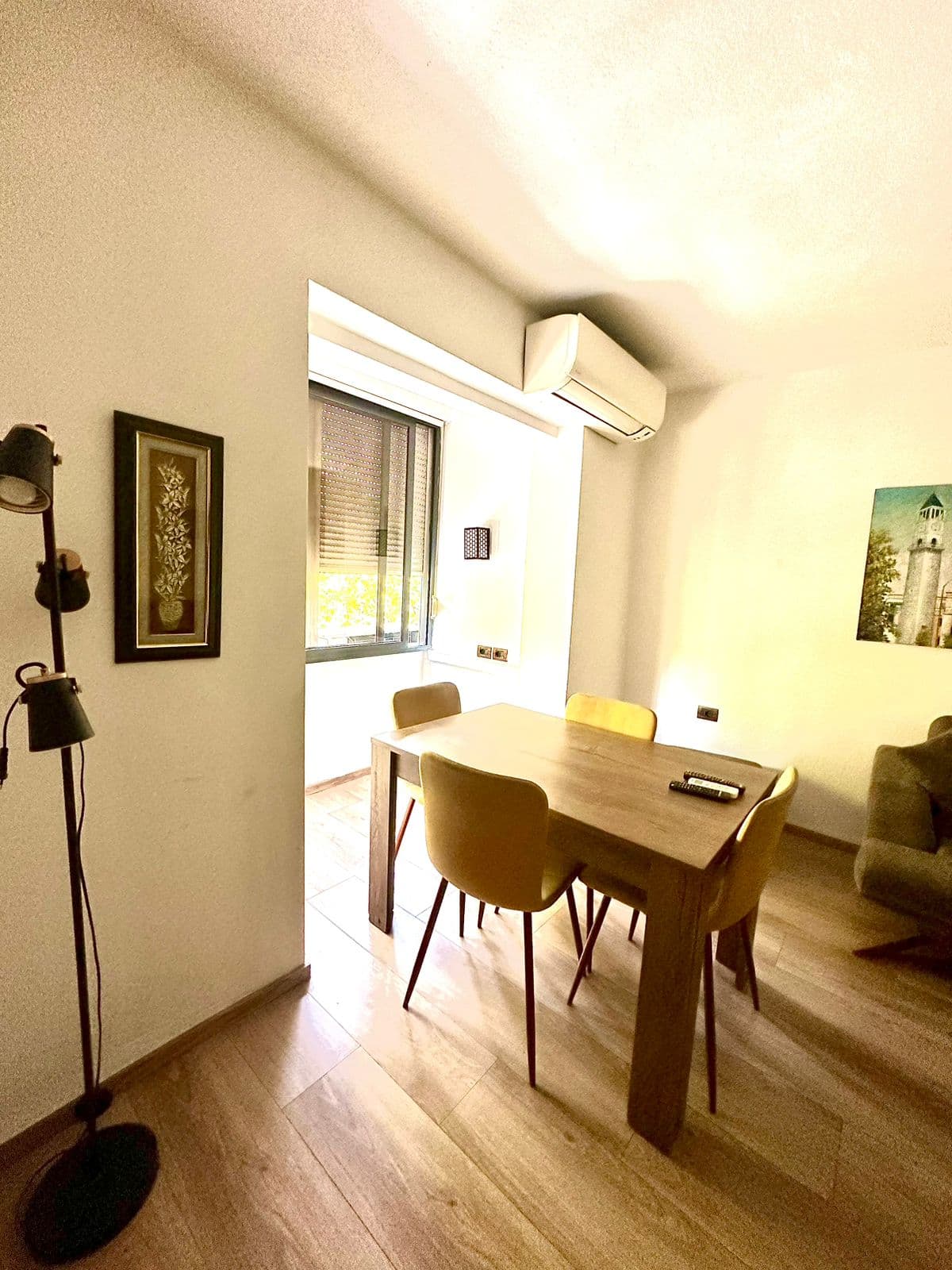 Shitet apartament 1+1 tek Zogu i Zi 3