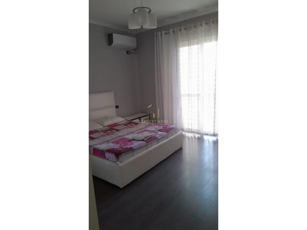 Jepet me qera apartament 2+1 te Kodra Priftit/Cmimi: 500 Euro /muaji 4