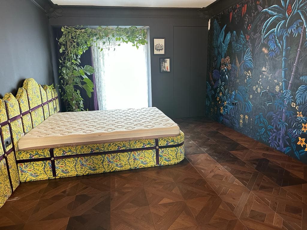 Apartament 1+1 për Qira në Qendër, Tiranë - 1500€ | 150 m² 4