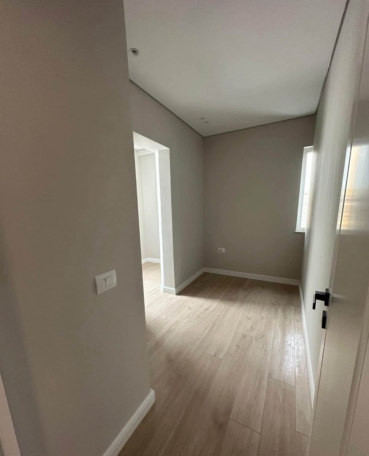 Jepet me qera apartament 3+1+2 Don Bosko. 2