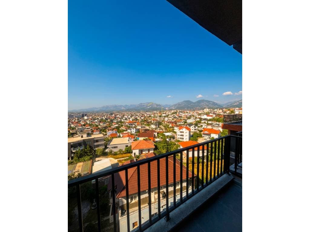 Shitet apartament 1+1 ne 3
