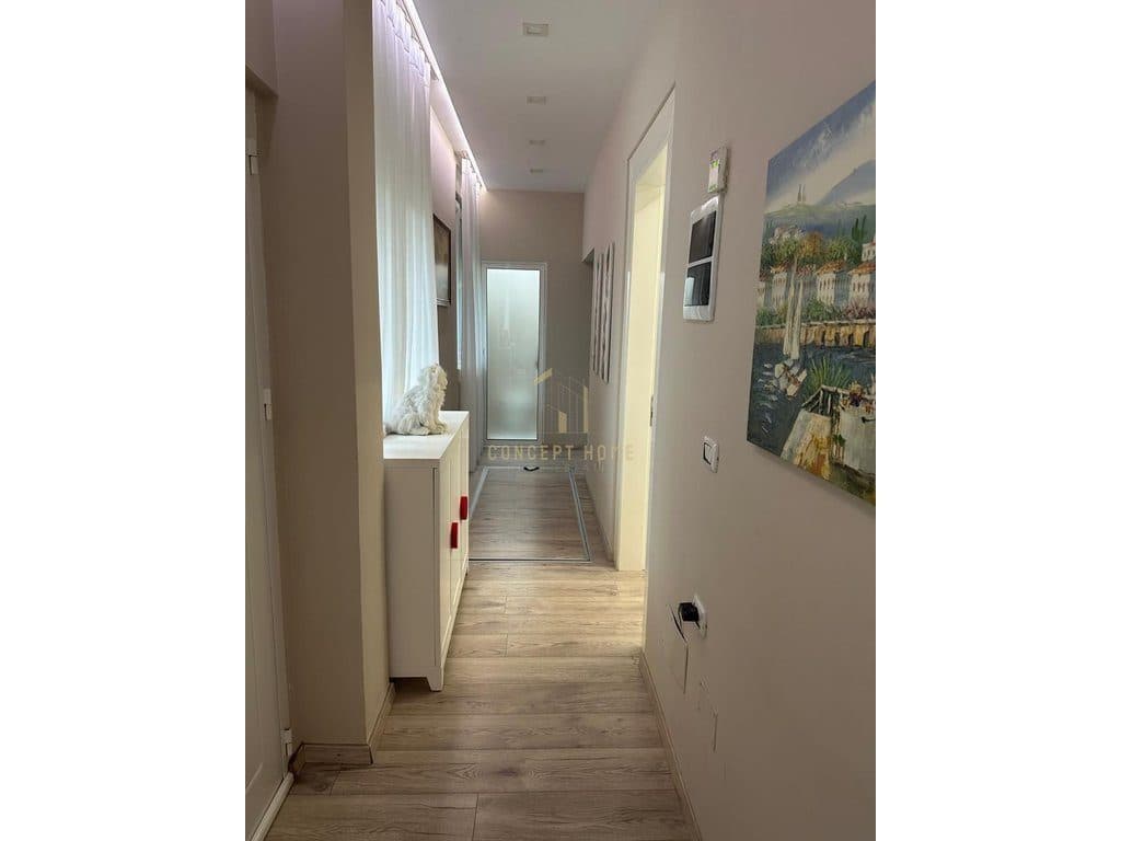 Shitet Apartament 2+1+2 tek Stadiumi Dinamo 2