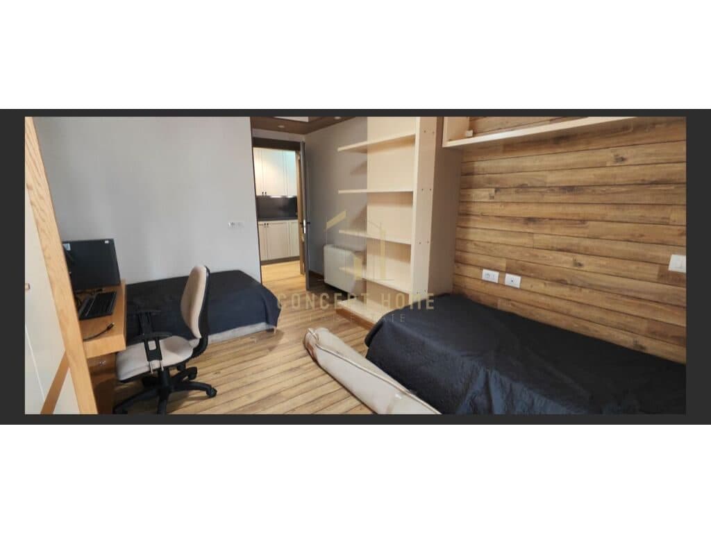 Shitet Super Apartament 4+1+2 ne Myslym Shyr