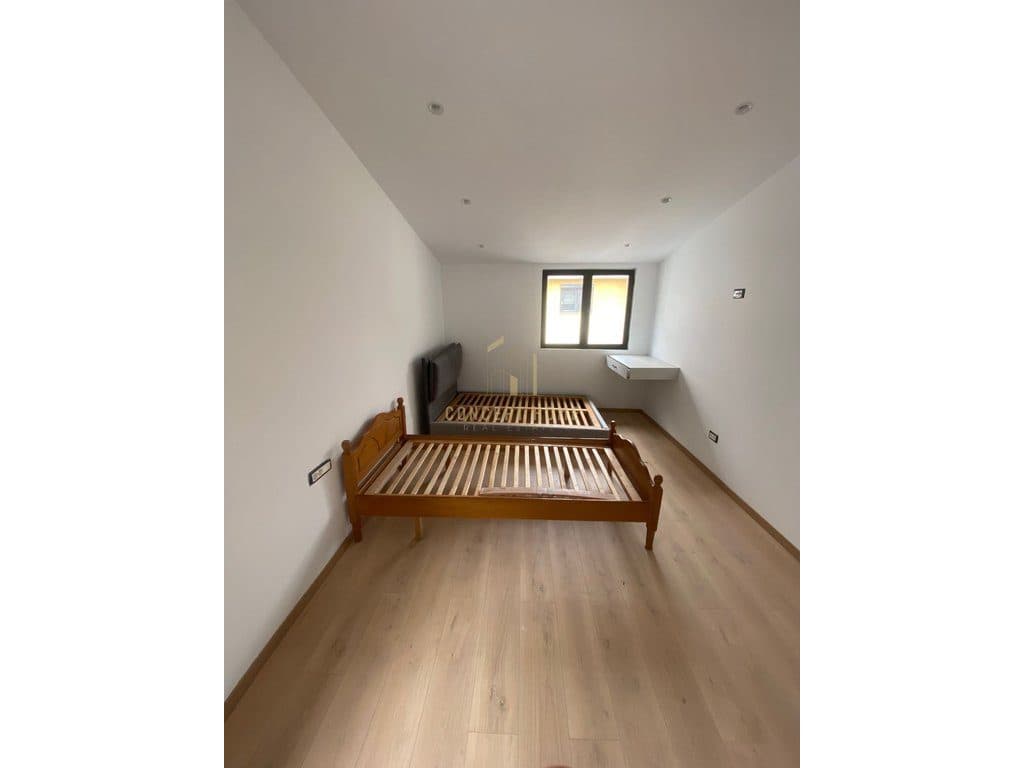 Apartament 1+1 Me Qira në Komuna e Parisit, Tiranë - 600€ | 55 m² 4