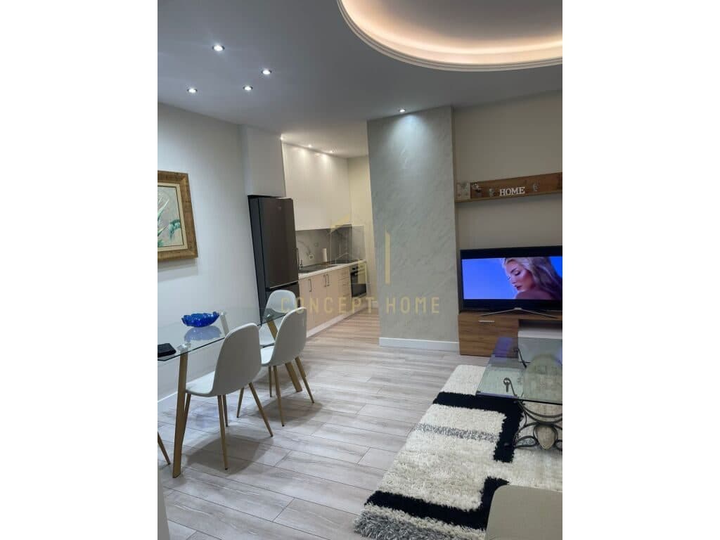 Jepet me qera apartament 1+1 tek Rruga e Kosovareve