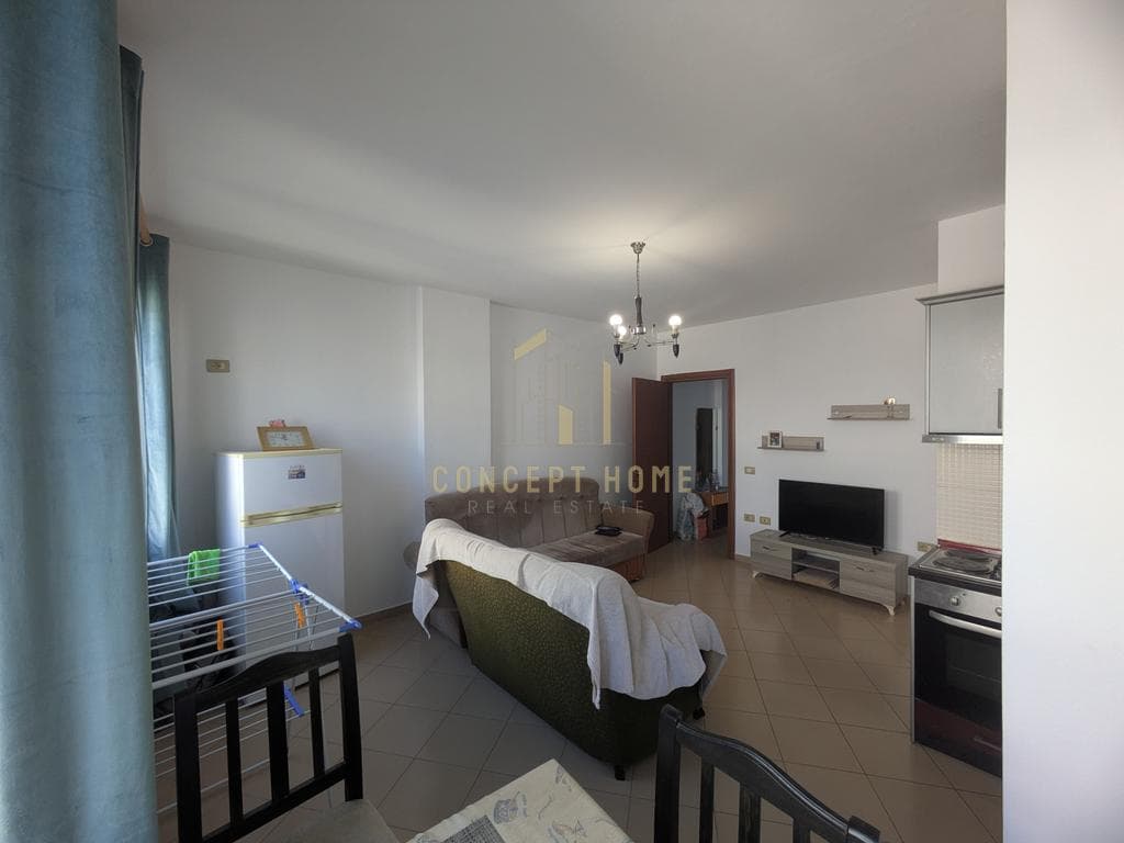 380 leke Apartament 1+1 2