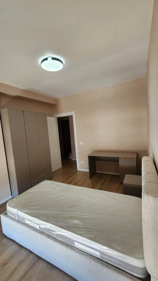 Jepet Apartament 2+1 te Univers City/Cmimi:55.000 Lek 3