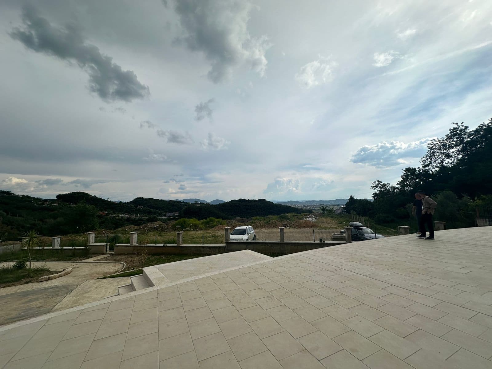 Bar/Restorant për Shitje në Tiranë - 1,065,000€ | 600 m²