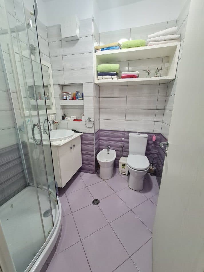 Shitet apartament 2+1 Ne Yzberisht 4