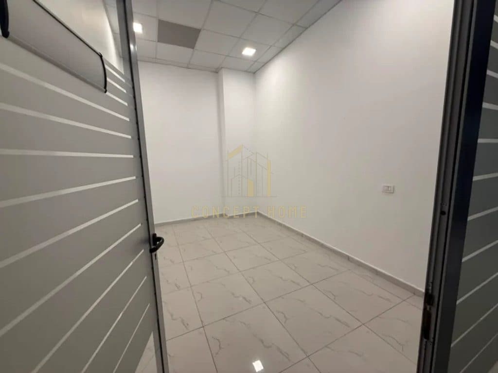Dyqan To Rent në Rruga Jordan Misja, Tirana - 7000€ | 415 m² 4