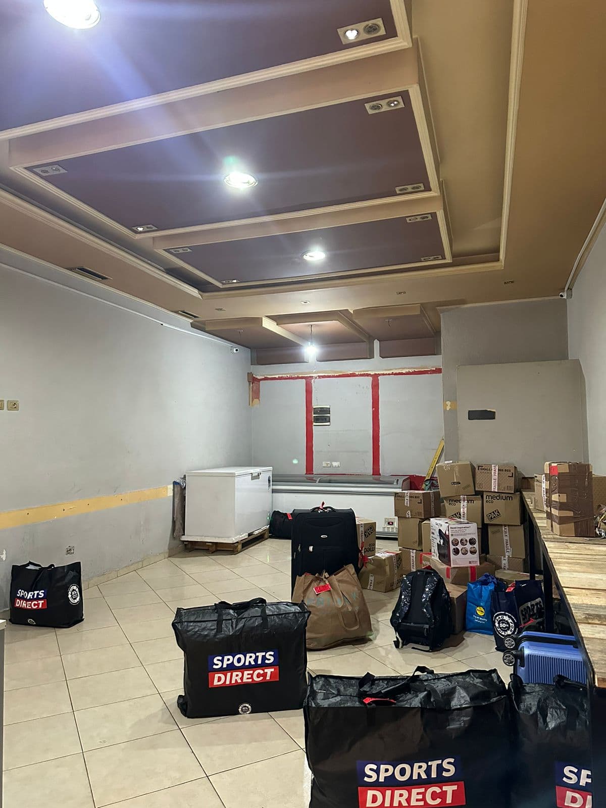 Pronë komerciale open space në shitje në Kamëz - 71250€ | 47.5 m² 2
