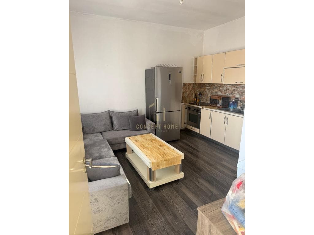 Jepet me qera Shtepi Private 2+1 ne Astir Kati: 3 banim Siperfaqe: 80 m2 2