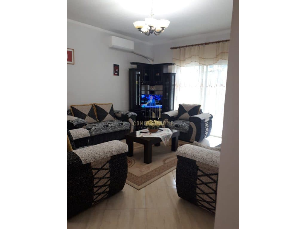 Jepet me qera apartament 1+1 ne