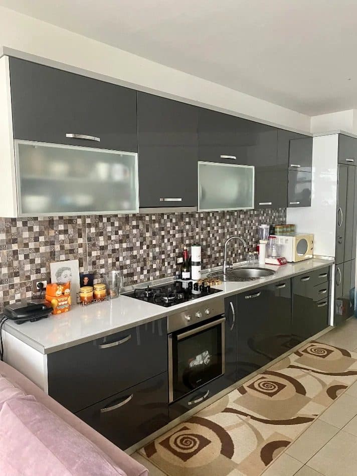 Shitet apartament 2+1+ 2 ne Yzberisht 3