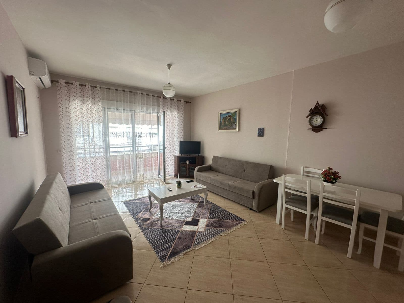 Jepet me qira apartament 2+1+2 ne Don Bosko
