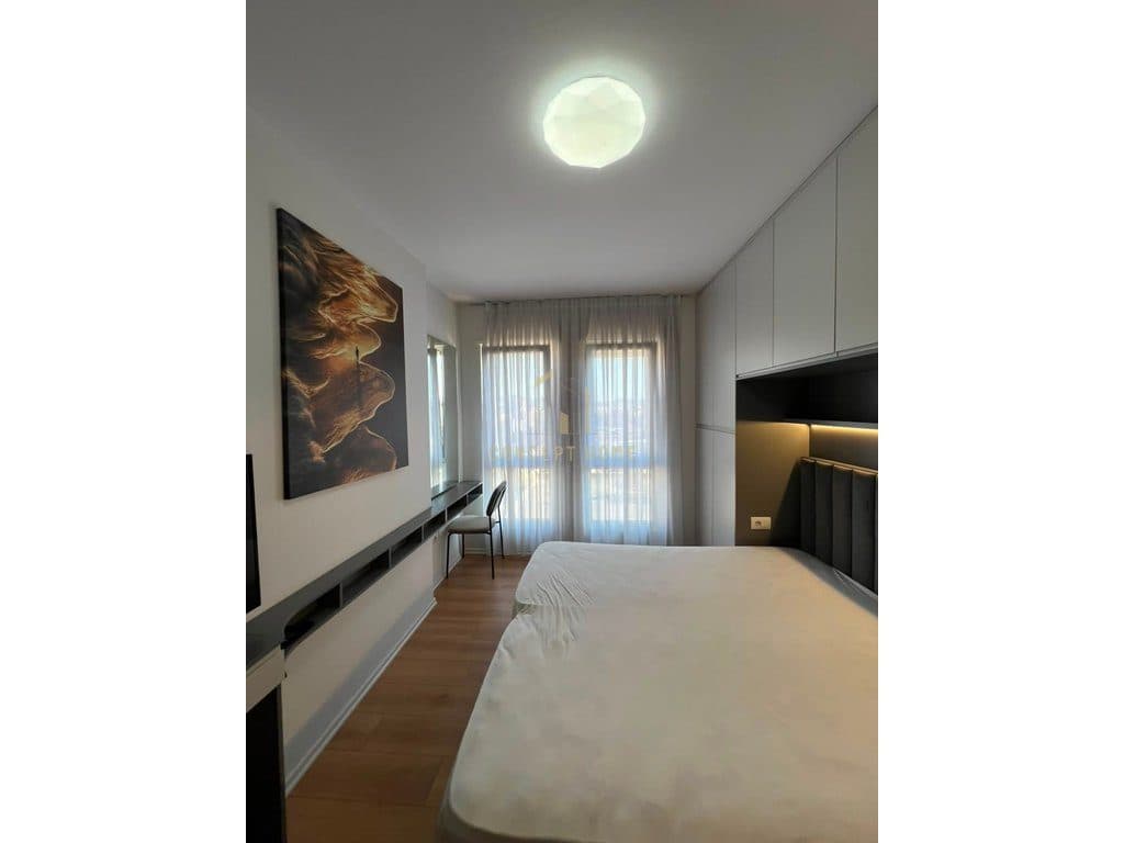Jepet me qera apartament 2+1+2+🅿️ ne 5 3
