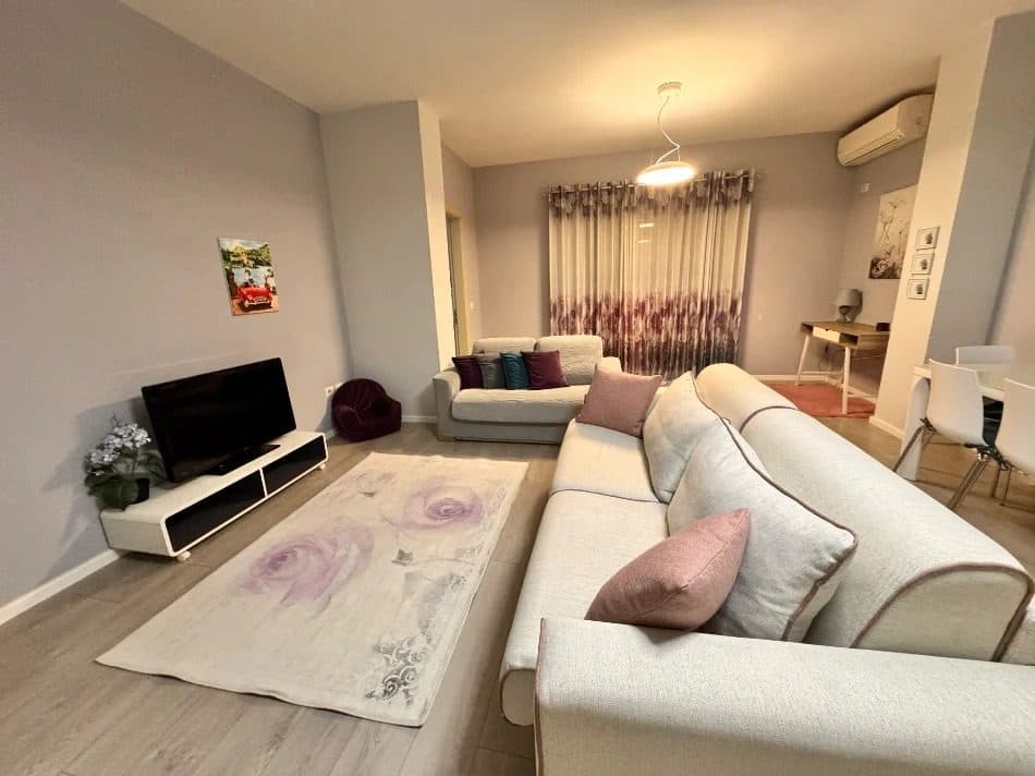 Jepet me qera Apartament 1+1 tek Jordan Misja 2