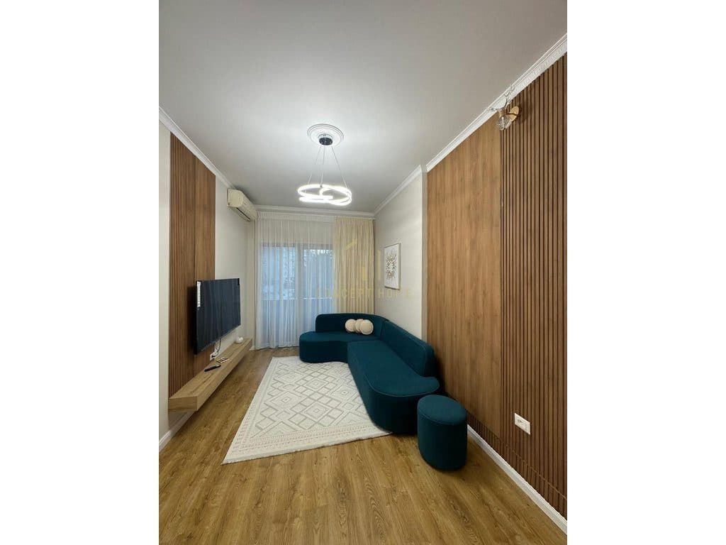 Shitet Apartament 1+1 ne Astir