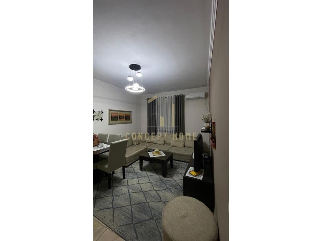 Apartament 2+1 Me Qira në Astir, Tiranë - 450€ | 80 m² 3