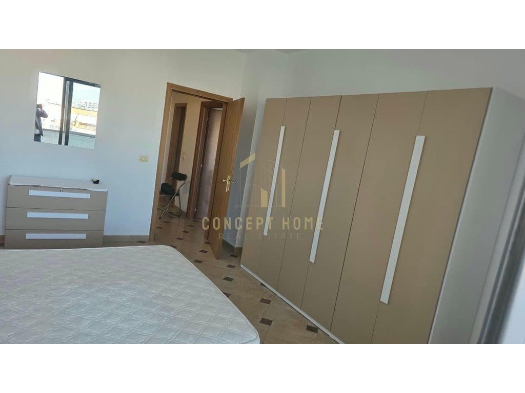 Jepet me qera apartament 3+1 tek Kodra e Diellit 3