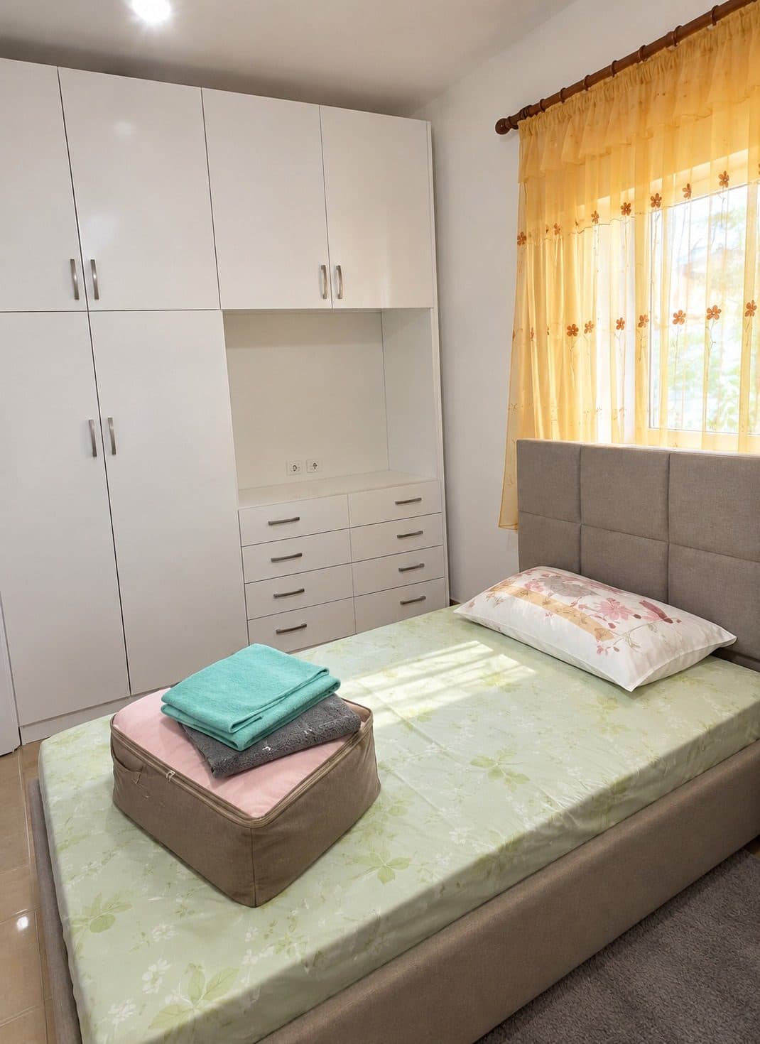 Jepet me qera Apartament 3+1+2 ne Don Bosko 3