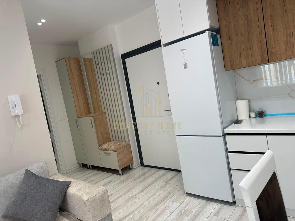 Jepet me qera apartament 1+1 tek Bulevardi i Ri 2