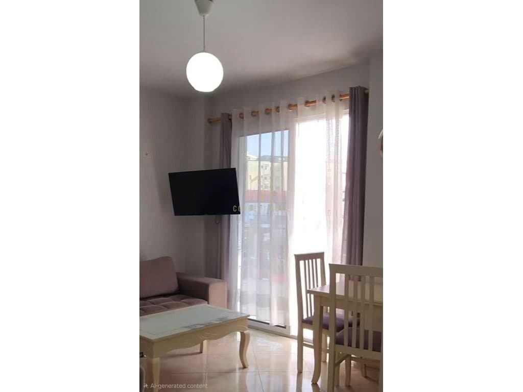 Shitet apartament 1+1 ne Fresk 2