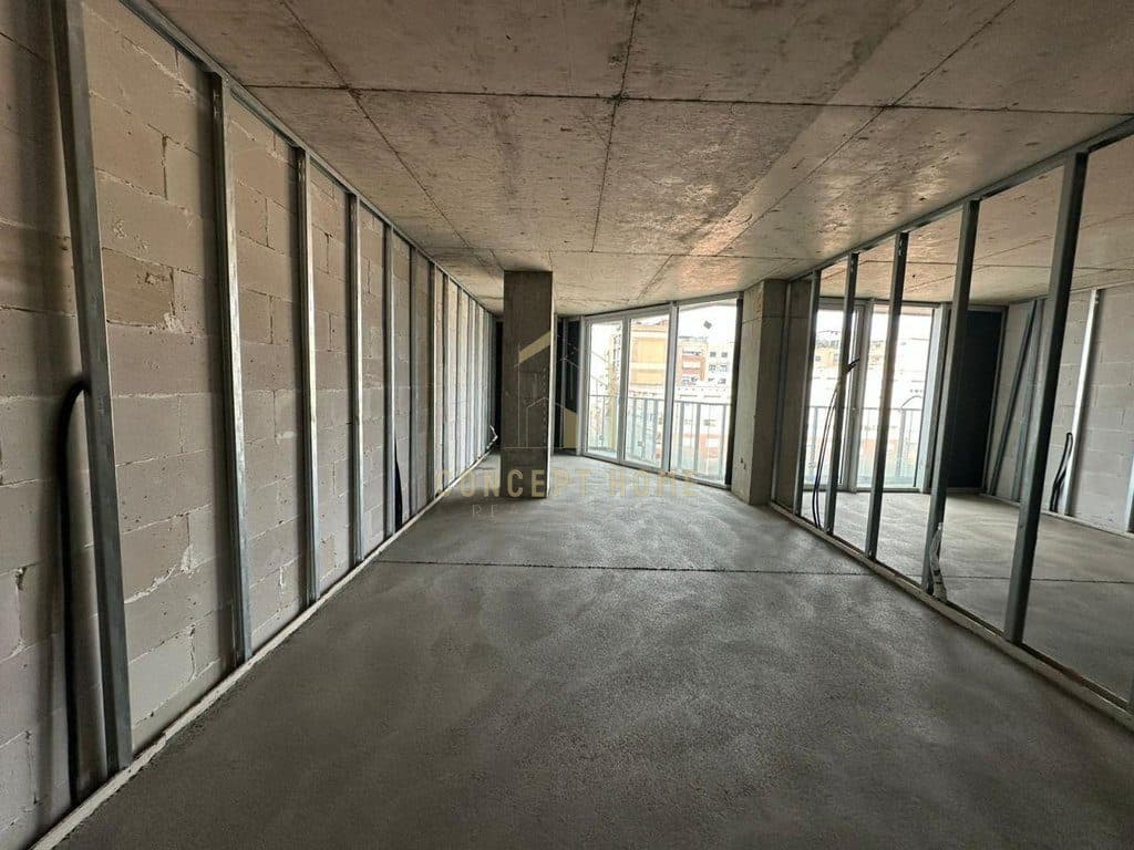 Shitet apartament 1+1 ne Qender " Tirana Rock Tower" 3