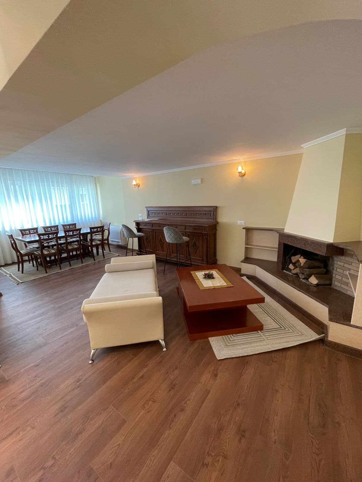 Jepet me qira Apartament 2+1+2 +Kuzhine , Bllok