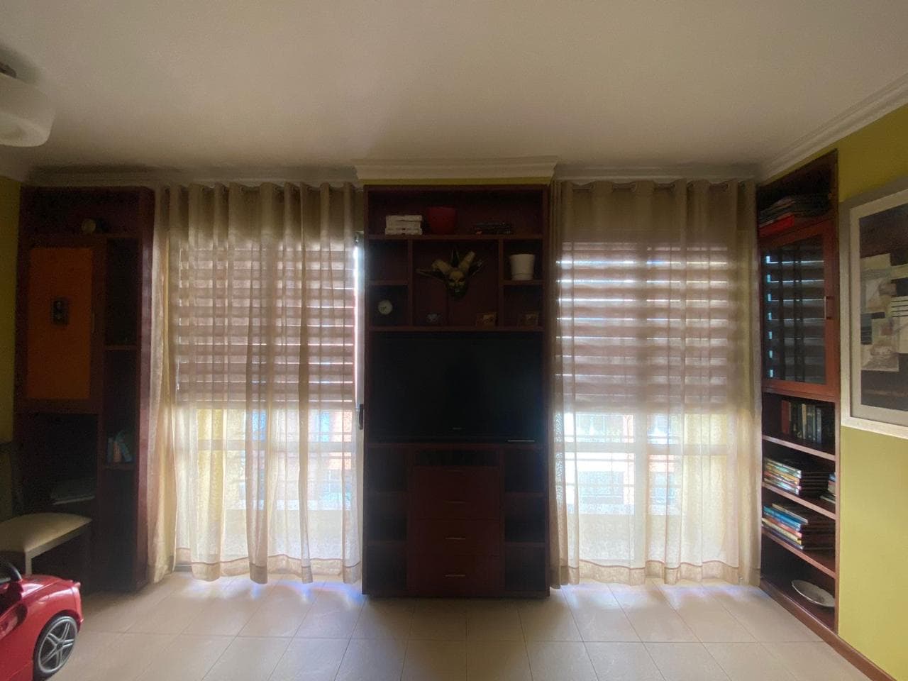Apartament 2+1+2 për Qira tek Pazari i Ri, Tiranë - 850€ | 120 m² 4
