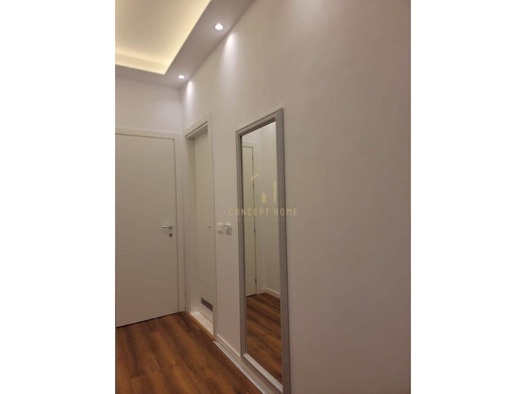 Jepet apartament me qera 1+1 tek 4