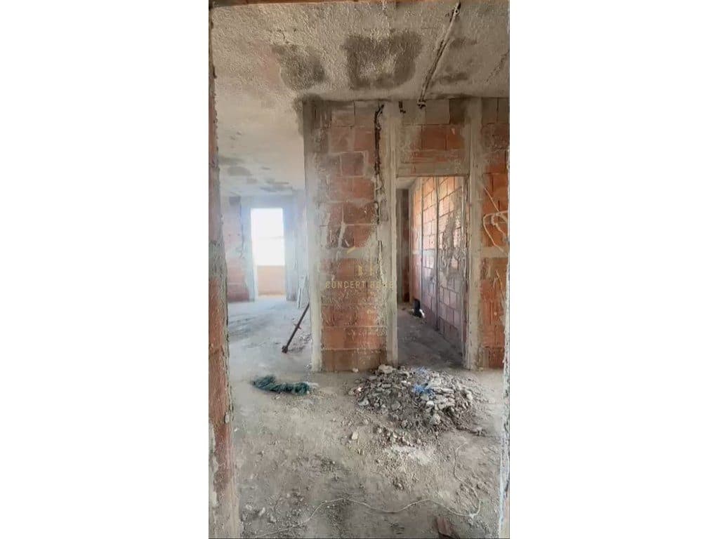 Shitet apartament 2+1 ne Kamez 3