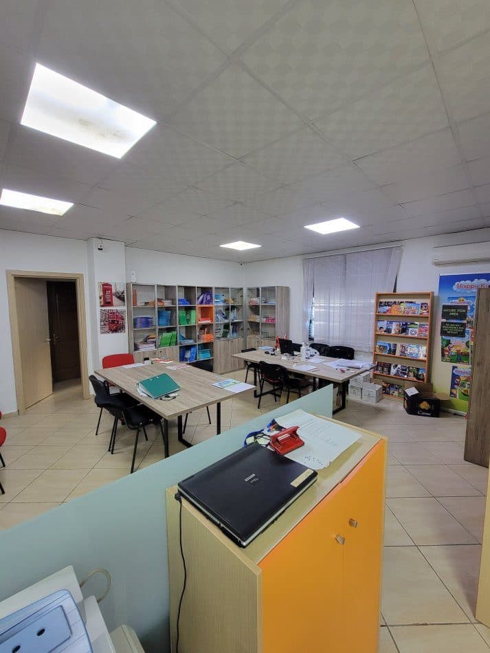 Zyrë 2+1 me qira në Ish Blloku, Tiranë - 1200€ | 126 m² 1