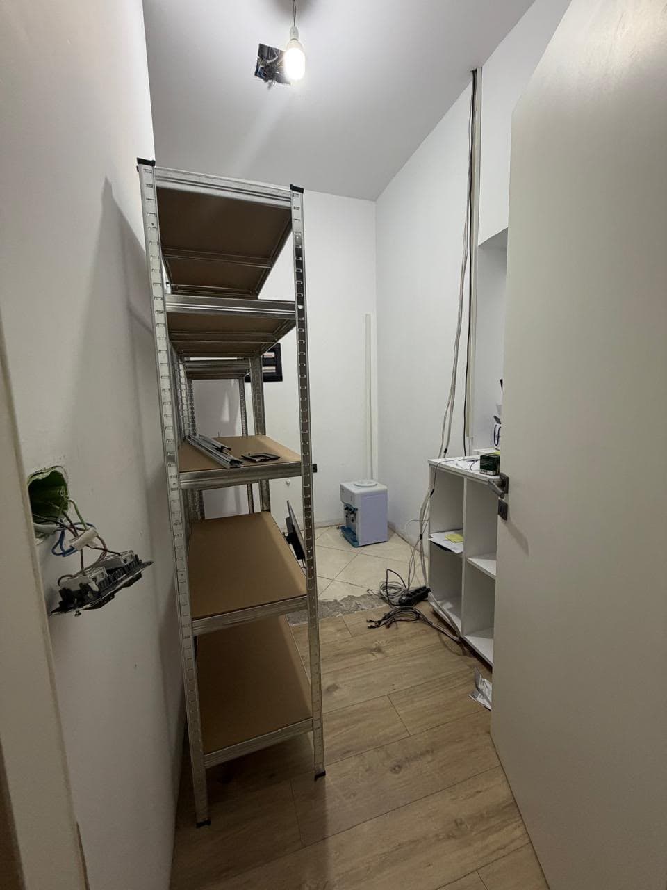 Jepet me qera ambient biznesi Bulevardi Gjergj Fishta 3