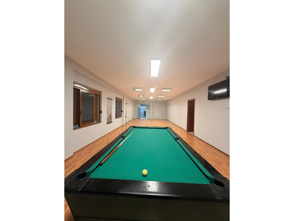 Hapësirë multifunksionale Me Qira në Kodra e Diellit, Tiranë - 1500€ | 200 m²