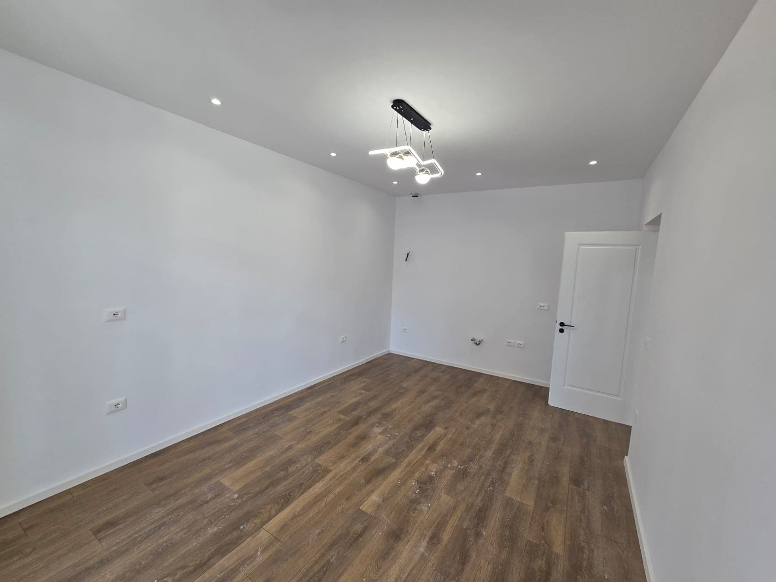 Apartament 2+1+2 për Shitje në Myslym Shyri, Tiranë - 185000€ | 75 m² 2