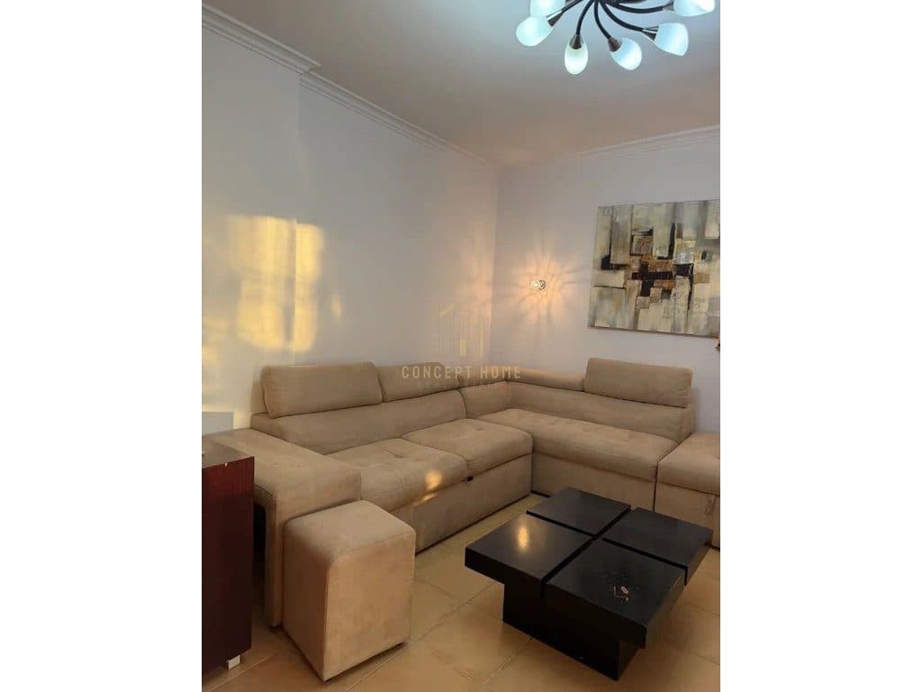 Jepet me qera apartament 2+1+D tek Komuna Parisit 4