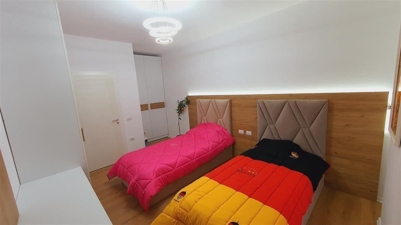 Apartament 2+1+2 për Shitje në Shkozë, Tiranë - 150000€ | 102 m² 4