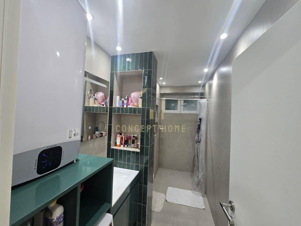 Shitet apartament 2+1 ne Brryl. 3