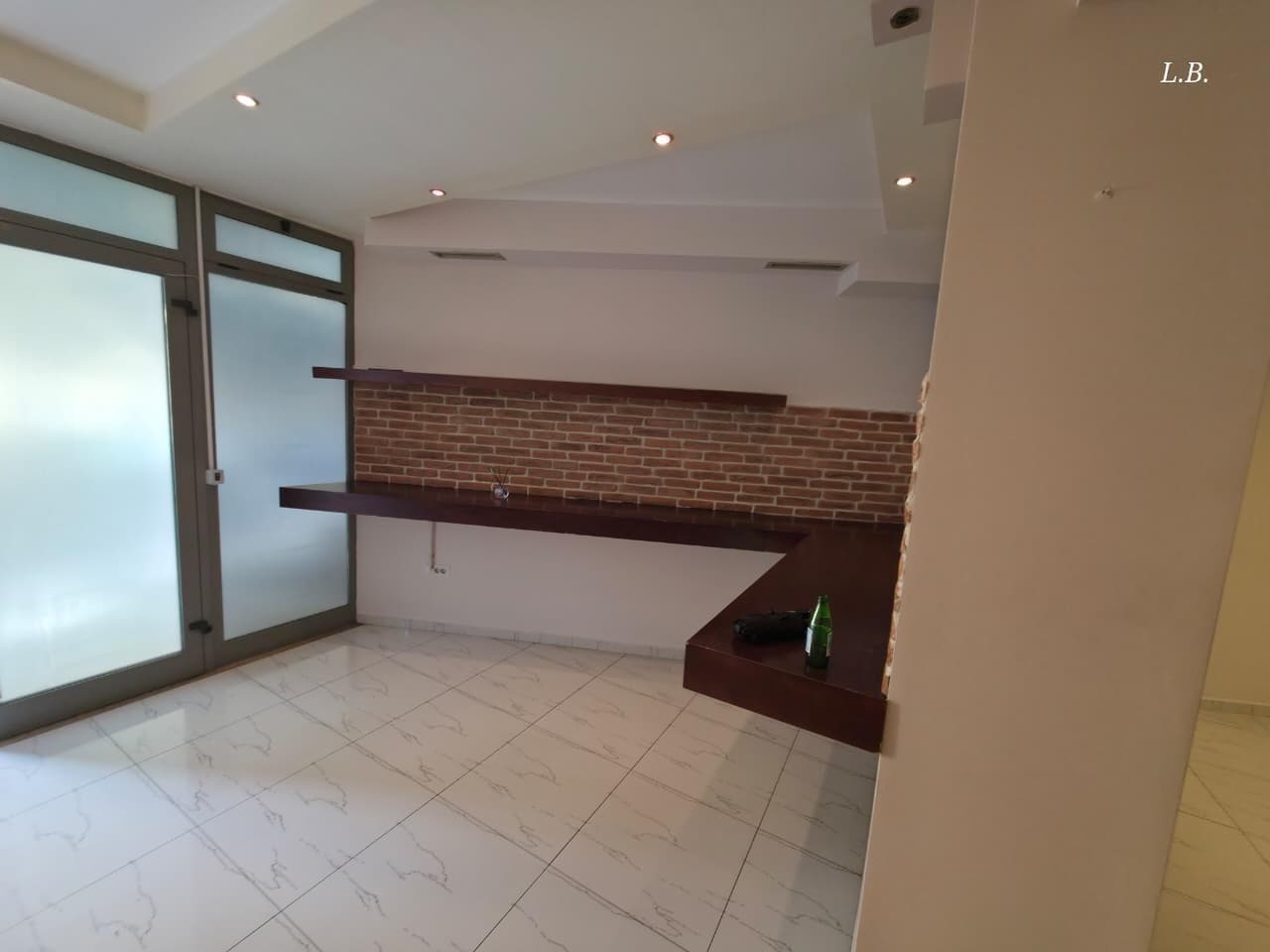 Jepet me qera Ambient biznesi,tek Selvia 3
