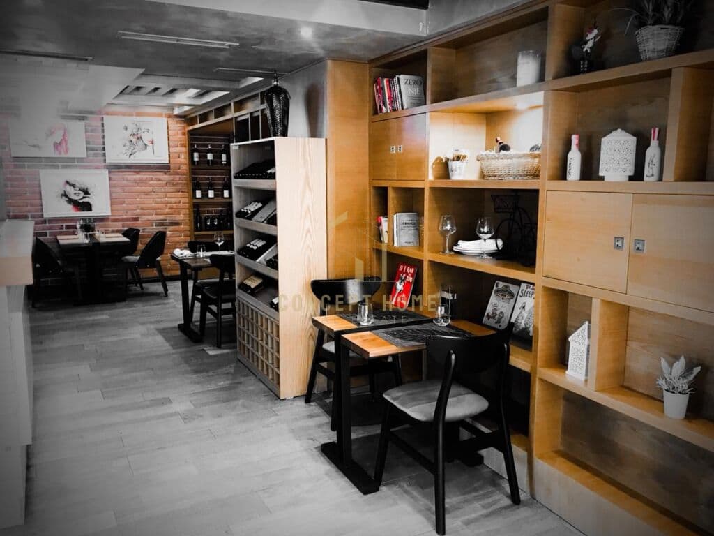Jepet Restorant me qera tek Rruga e Durresit / 1500 euro 4