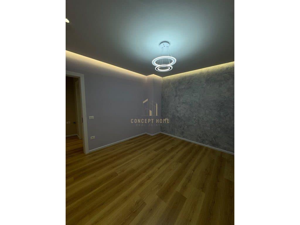 Shitet Apartament 1+1 ne Kamez 2