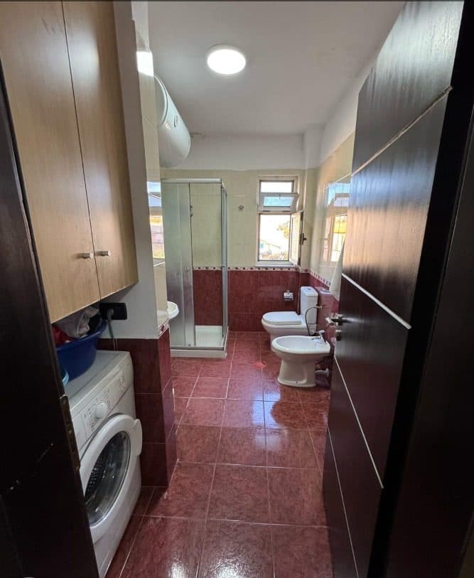 Apartament 1+1 për Shitje tek Ali Demi, Tiranë - 103000€ | 61 m² neto 3
