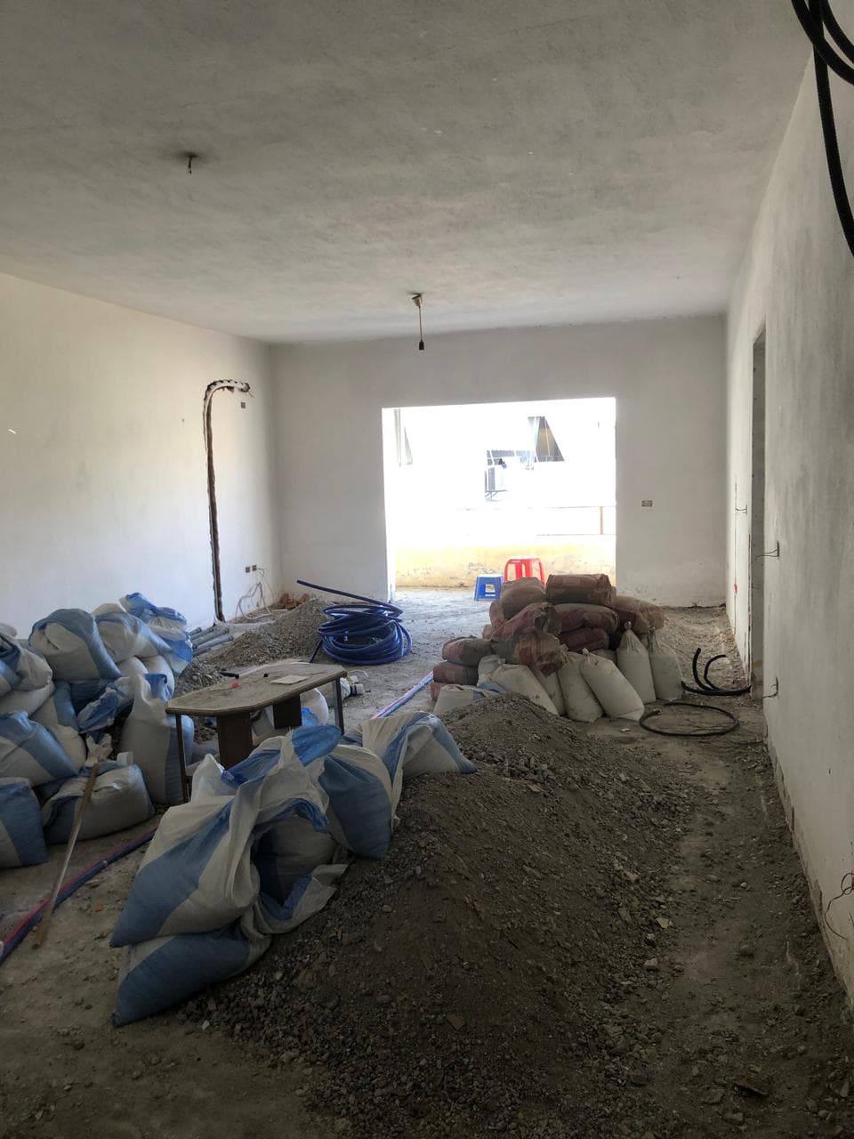 Jepet me qera apartament 3+1+2 tek Kristal Center 4